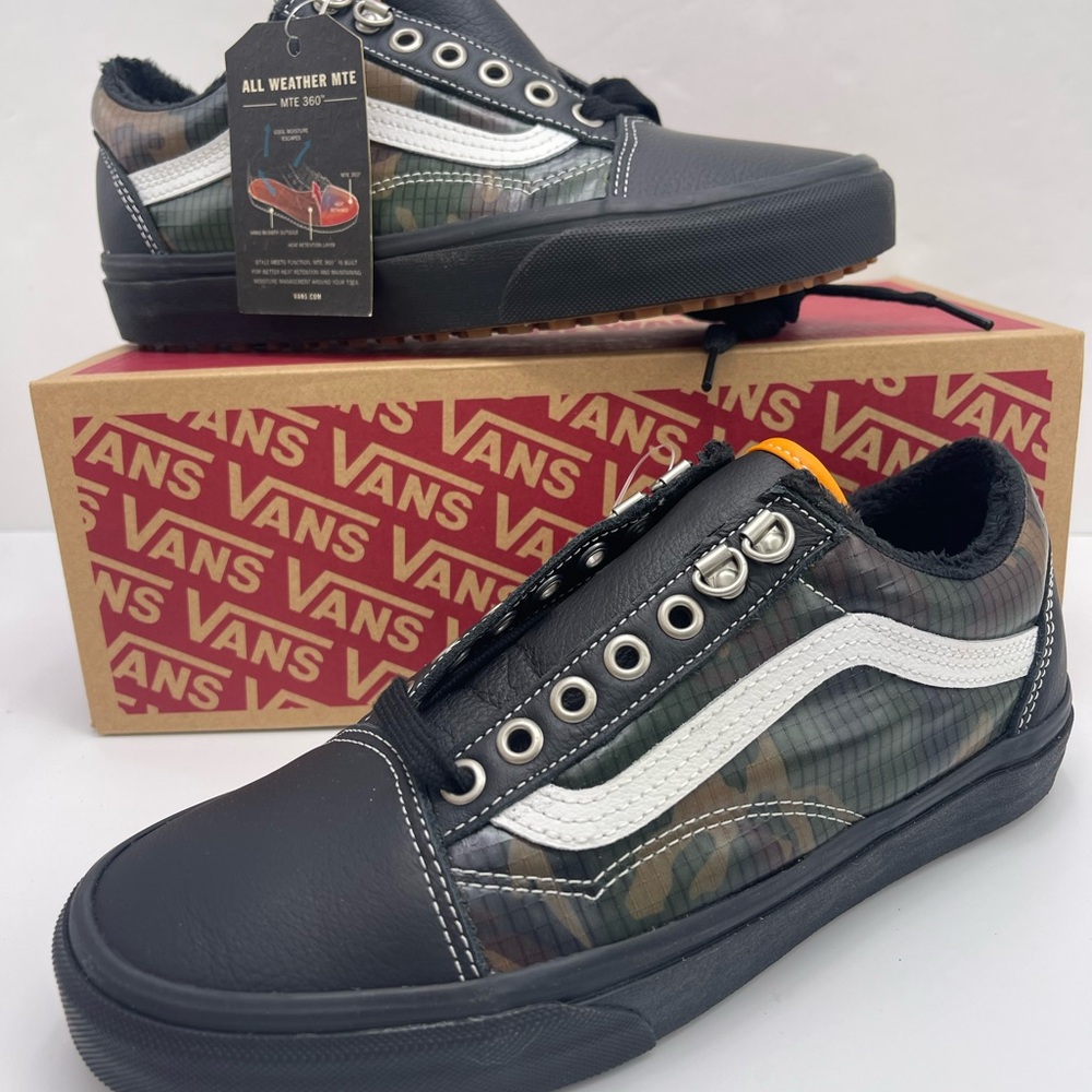 Vans WMNS Old Skool All Weather Mte
(Mte) Black/Camouflage Sneakers
VN0A348F2TI